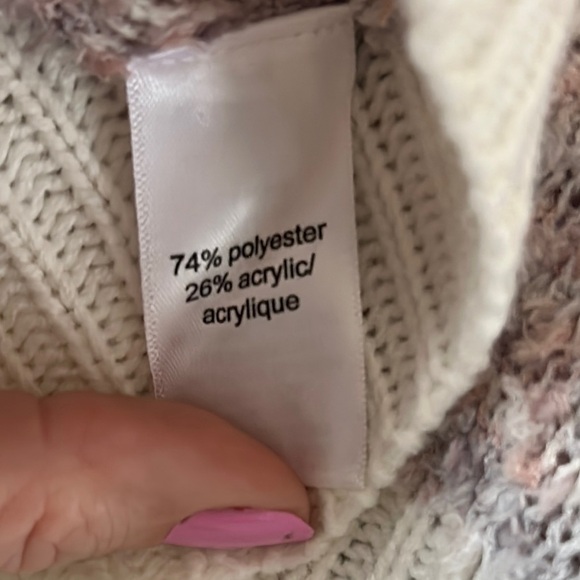 Maurices Gray, white and Pink V-Neck Hooded Sweater - Picture 7 of 9